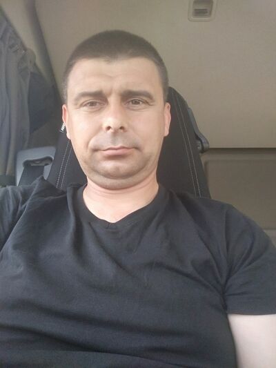  ,   Misha, 44 ,   
