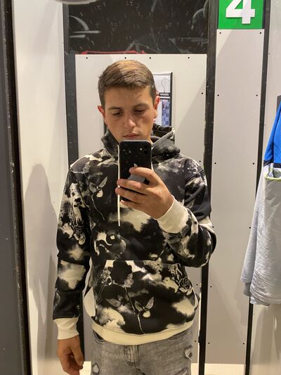  ,   Oleksandr, 25 ,   ,   
