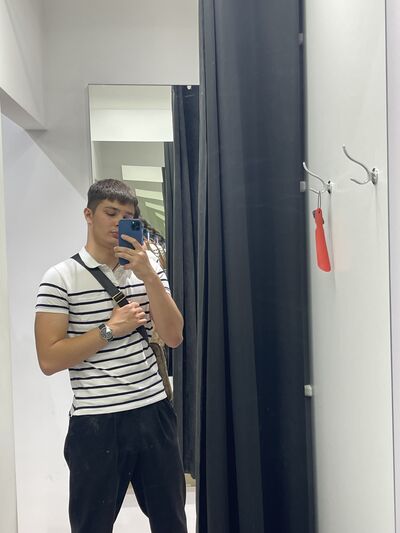  ,   Sasha, 23 ,   ,   