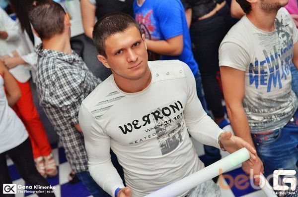  -,   , 32 ,   