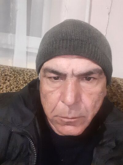  ,   Garik, 53 ,   ,   