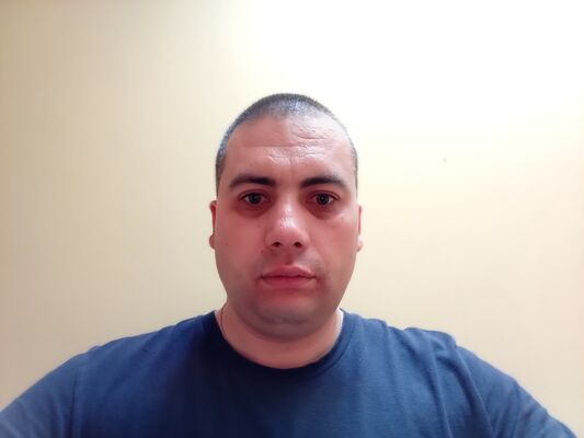  ,   Jevgenij, 38 ,   c 