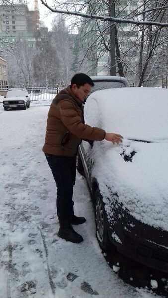  -,   BEK AVAZOV, 33 ,   ,   , c 