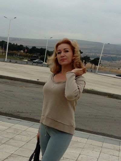  ,   Lana, 41 ,   ,   , c 