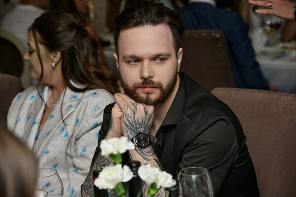  ,   , 28 ,   ,   , c 