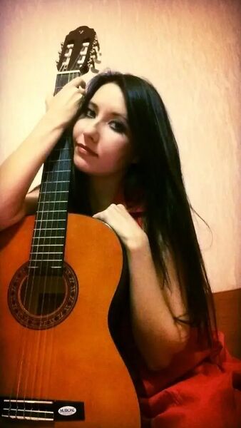  ,   Elvira, 42 ,   ,   , c 