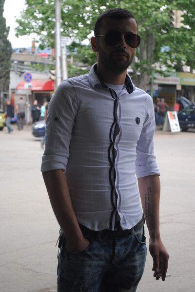  ,   Erik, 37 ,   ,   , c 