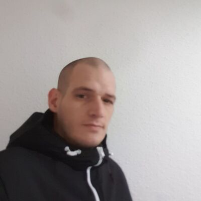  ,   Andrei, 46 ,   ,   , c , 