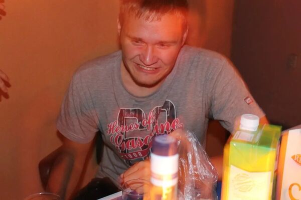  ,   Kirill, 33 ,   ,   