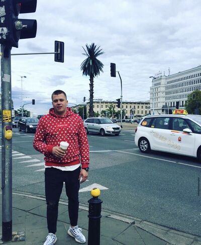  Warszawa,   , 30 ,   ,   , c , 