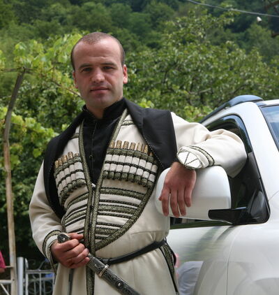  ,   Sandri, 40 ,   