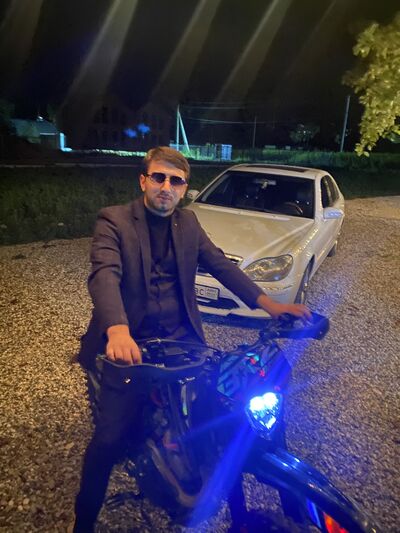  ,   Ramin, 29 ,   ,   , 