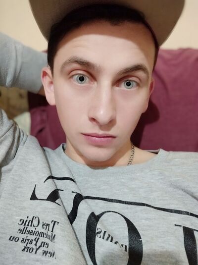  ,   Surnuk, 32 ,   ,   , c 
