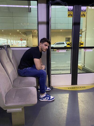 ,   Abdulla, 20 ,   ,   