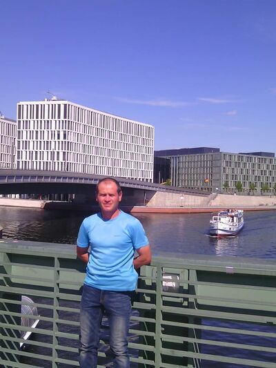  ,   Ruslan, 39 ,   ,   