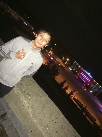  ,   Nursultan, 33 ,   ,   