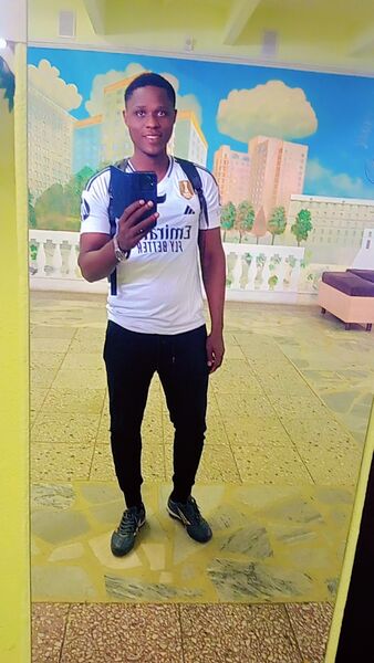  ,   Aymeric, 32 ,   ,   