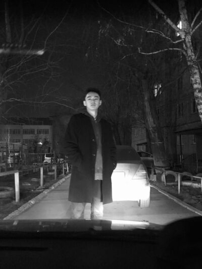  ,   Makhambet, 22 ,   ,   