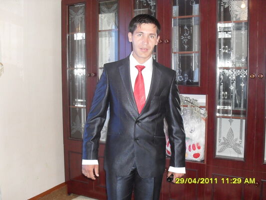  ,   Diz, 44 ,   