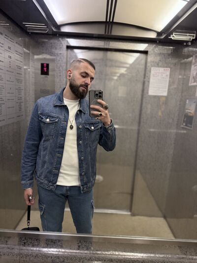  ,   Mody, 27 ,   ,   , c 