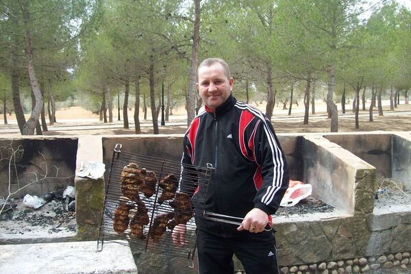  Albacete,   , 54 ,     , c 