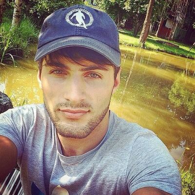 ,   Ali, 31 ,   ,   
