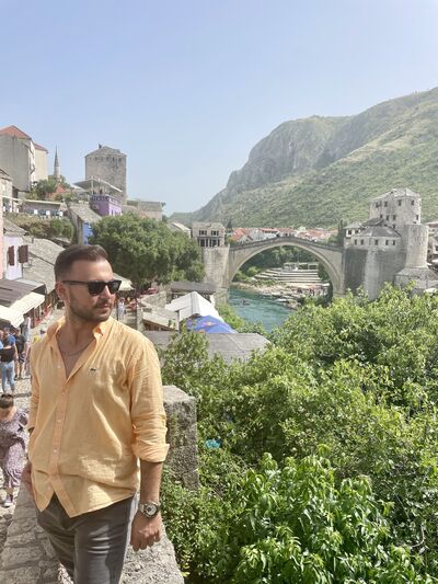  Tuzla,   Enes, 28 ,   ,   , c , 