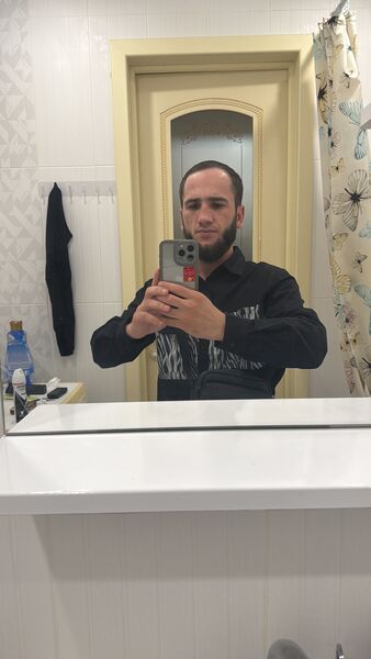  ,   Karim, 28 ,   ,   
