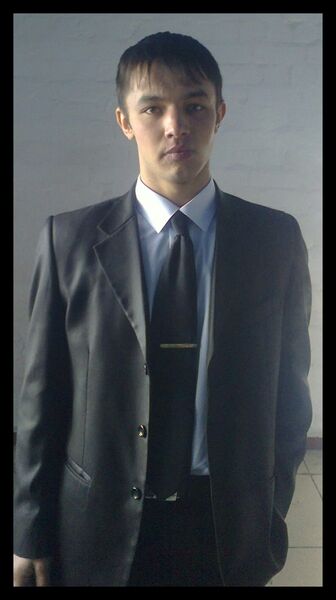  ,   Dima, 32 ,   