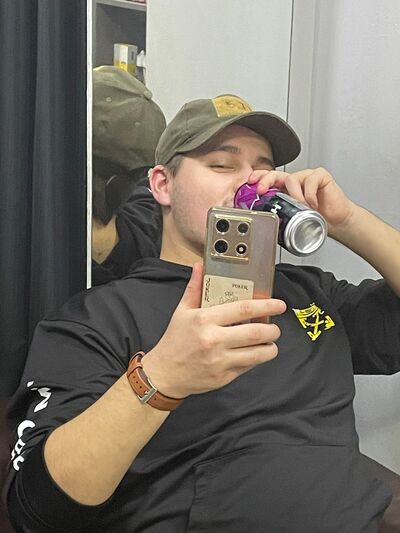  ,   Nikolay, 22 ,   ,   
