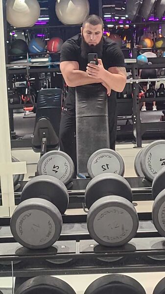  ,   Adam, 33 ,   ,   
