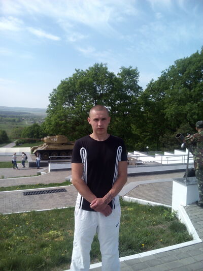 ,   Ryslan, 31 ,   ,   , c 