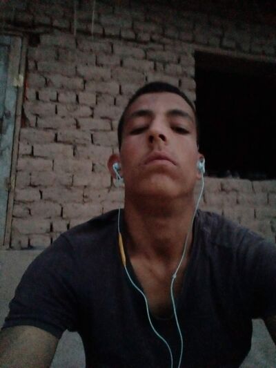  ,   F RAVE, 21 ,  