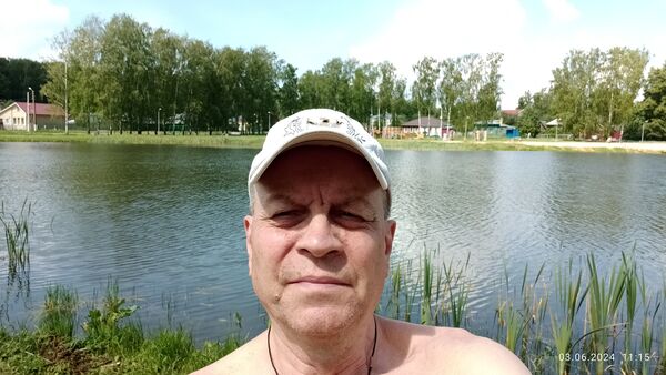   ,   Vik, 39 ,   ,   