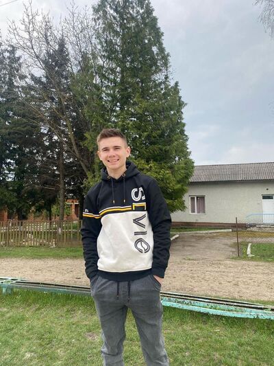  ,   Ivan, 21 ,   ,   