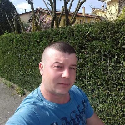  ,   Artur, 40 ,   ,   , c 
