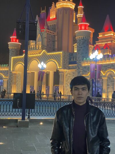  ,   Oyatulloh, 23 ,   