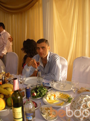  ,   Edgar, 40 ,   ,   , c 
