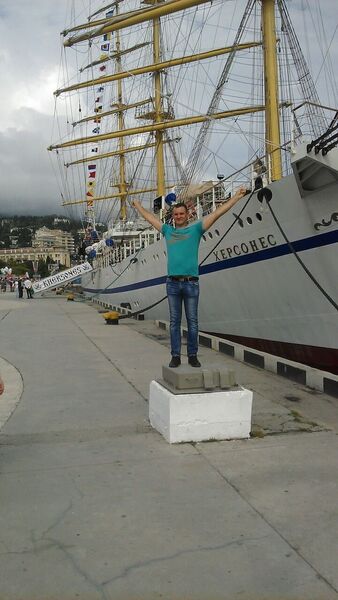  ,   Ruslan, 33 ,     , c 
