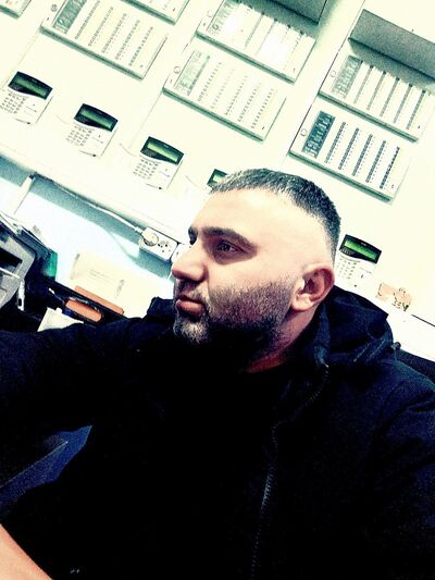  ,   Ruslan, 38 ,   ,   