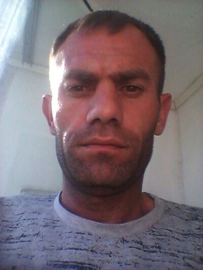  ,   Artur, 41 ,   