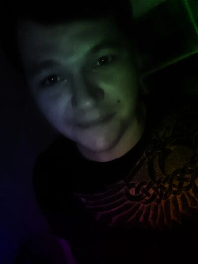  ,   Viktor, 31 ,   ,   , c 