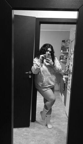  ,   Irina, 27 ,   c , 