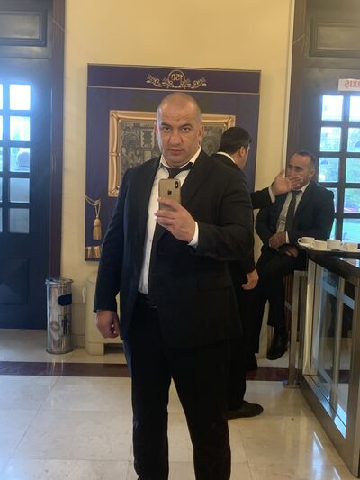  ,   Eldeniz, 48 ,   ,   