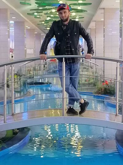  -,   Aziz, 28 ,   ,   , c , 