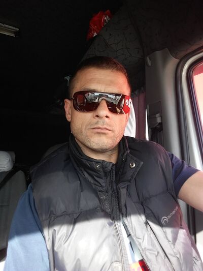  ,   Lilik, 45 ,   ,   , c 