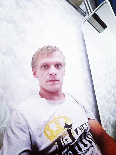  -,   Boris, 32 ,   ,   