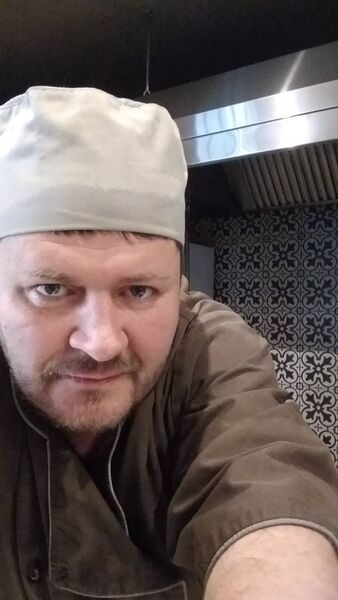  ,   Ruslan, 47 ,   ,   , c 