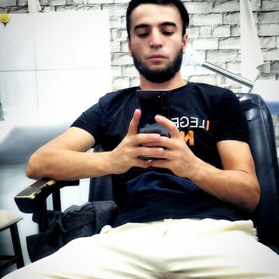  ,   Amir, 31 ,   ,   