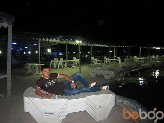  ,   Elnur, 33 ,   